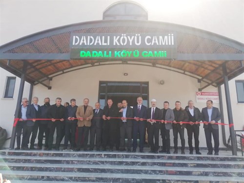 Kaymakamımız Sayın Mustafa CAN,İlçe protokolü ile birlikte Akçakoca Dadalı Köyünde yapımı tamamlanan Cami açılışına katıldı.