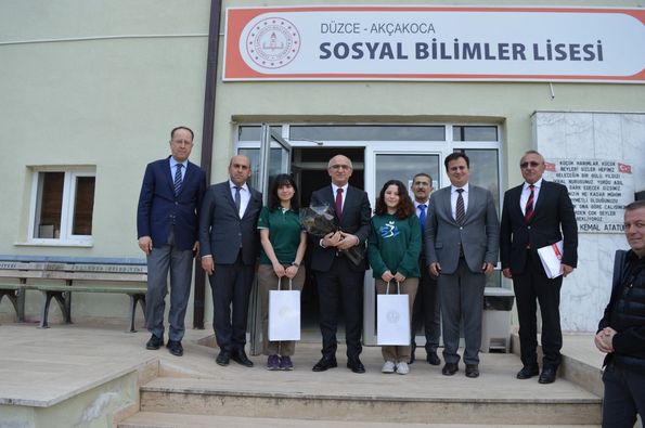 Milli Eğitim Bakan Yardımcısı Sayın Sadri ŞENSOY, Sosyal Bilimler Lisesini Ziyaret etti.